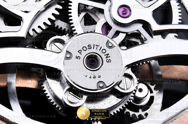 Audemars Piguet Ref. AP0887A ASIAN - On-Wrist Presence & Case Thickness View (Photo 19 of 28)