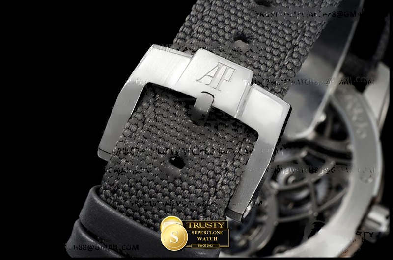 Audemars Piguet Ref. AP0887B ASIAN - On-Wrist Presence & Case Thickness View (Photo 27 of 28)