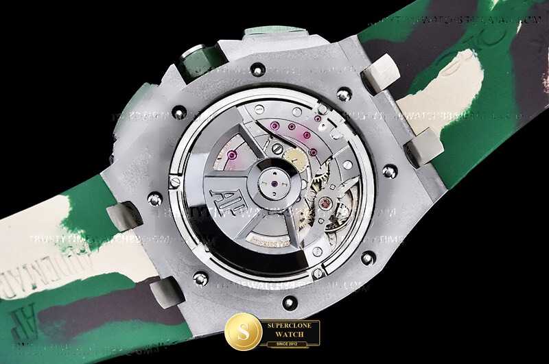 Audemars Piguet Ref. 26400 ASIAN - On-Wrist Presence & Case Thickness View (Photo 23 of 24)