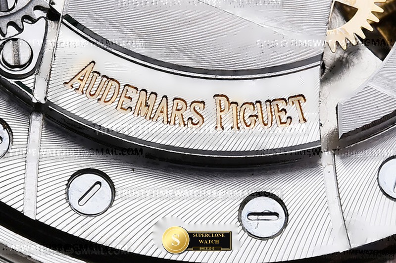 Audemars Piguet Ref. 26400 ASIAN - On-Wrist Presence & Case Thickness View (Photo 11 of 24)
