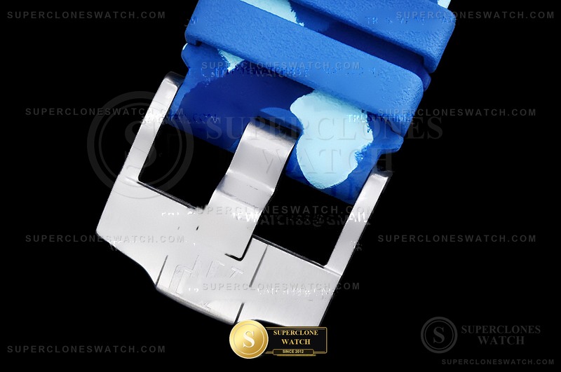Audemars Piguet Ref. 26400 ASIAN - On-Wrist Presence & Case Thickness View (Photo 15 of 24)