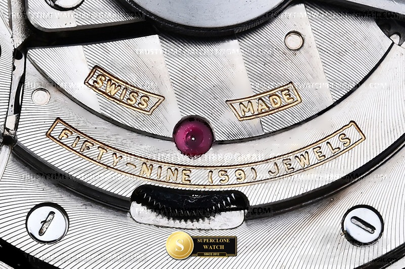 Audemars Piguet Ref. AP0890 ASIAN - On-Wrist Presence & Case Thickness View (Photo 23 of 24)