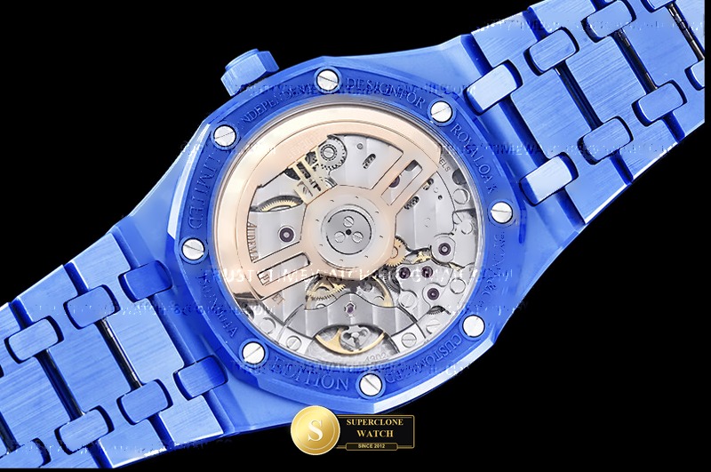 Audemars Piguet Ref. 15500 APSF - On-Wrist Presence & Case Thickness View (Photo 17 of 25)