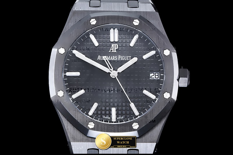 Audemars Piguet Ref. 15500 APSF - Clasp & Solid 904L Bracelet Detail (Photo 3 of 25)