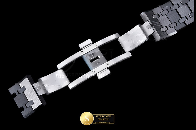 Audemars Piguet Ref. 15500 APSF - Crown Guard & Dial Lume Verification (Photo 12 of 25)