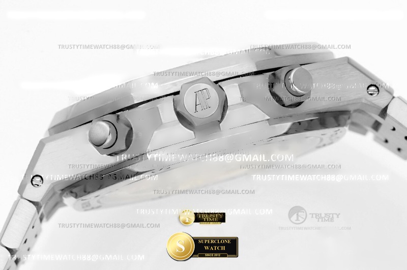Audemars Piguet Ref. 26240 APSF - Lateral Bezel & Sapphire Crystal Profile (Photo 6 of 9)