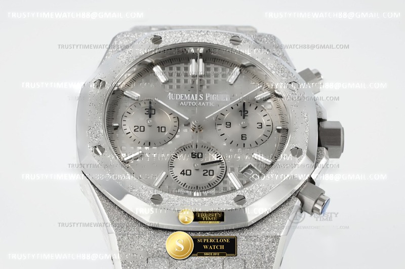 Audemars Piguet Ref. 26240 APSF - Exhibition Caseback & Cloned Calibre Movement (Photo 4 of 9)
