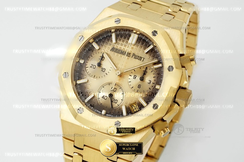 Audemars Piguet Ref. 26240 APSF - Clasp & Solid 904L Bracelet Detail (Photo 3 of 9)