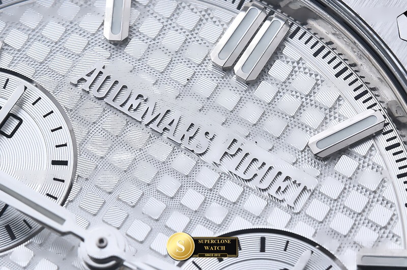 Audemars Piguet Ref. 26240 DDF - On-Wrist Presence & Case Thickness View (Photo 9 of 24)