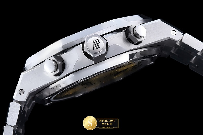 Audemars Piguet Ref. 26240 DDF - Crown Guard & Dial Lume Verification (Photo 14 of 24)