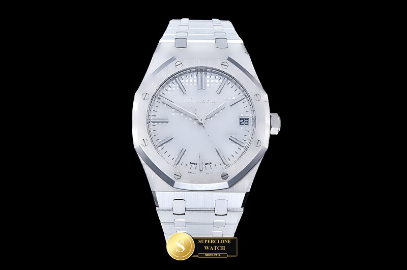 Audemars Piguet Ref. 15510 TOP - Case Profile & Crown Architecture (Photo 2 of 27)