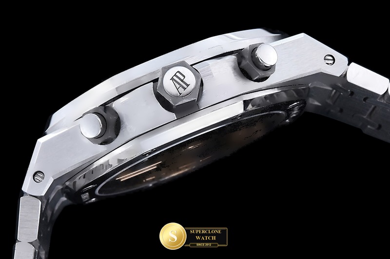 Audemars Piguet Ref. 26240 APSF - Crown Guard & Dial Lume Verification (Photo 14 of 23)