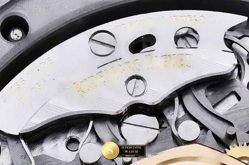 Audemars Piguet Ref. 26240 APSF - Crown Guard & Dial Lume Verification (Photo 20 of 23)