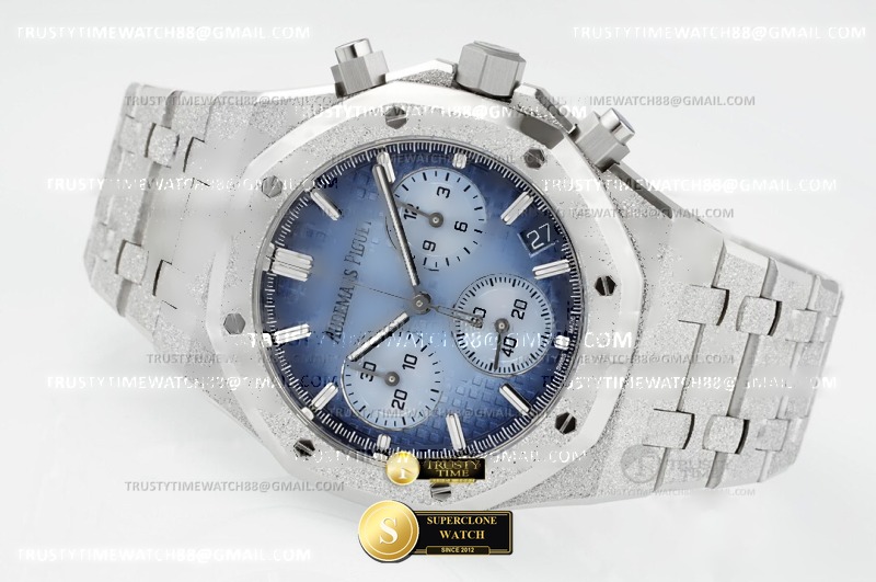 Audemars Piguet Ref. 26240 APSF - Lug-to-Lug & Rehaut Engraving View (Photo 5 of 16)