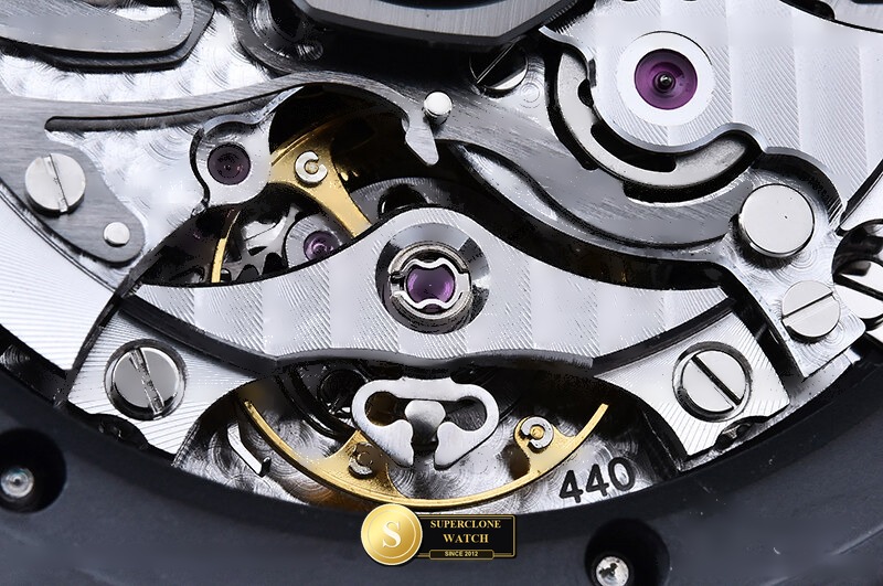 Audemars Piguet Ref. 26240 APSF - Crown Guard & Dial Lume Verification (Photo 16 of 18)