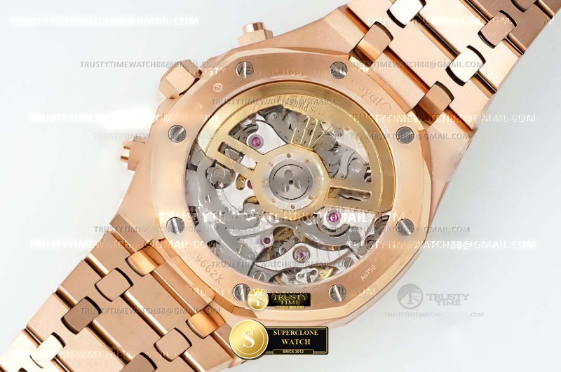 Audemars Piguet Ref. 26240 APSF - Crown Guard & Dial Lume Verification (Photo 8 of 10)