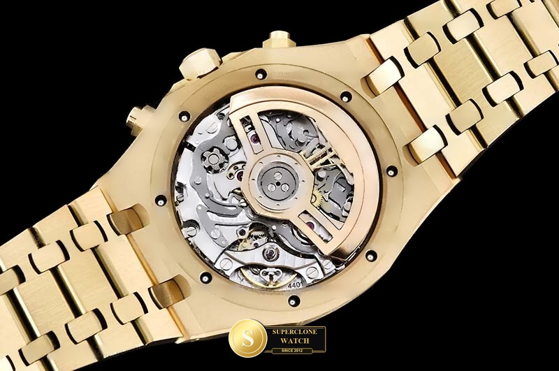 Audemars Piguet Ref. 26240 APSF - Crown Guard & Dial Lume Verification (Photo 12 of 17)