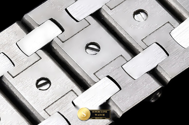 Audemars Piguet Ref. AP0925 ZF - Crown Guard & Dial Lume Verification (Photo 14 of 27)
