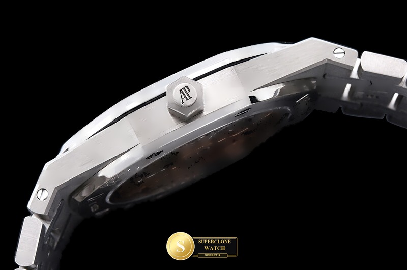 Audemars Piguet Ref. AP0925 ZF - Crown Guard & Dial Lume Verification (Photo 16 of 27)