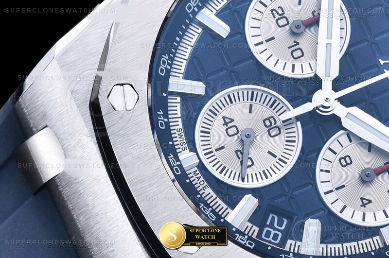 Audemars Piguet Ref. AP0926B APSF - On-Wrist Presence & Case Thickness View (Photo 7 of 24)