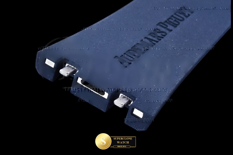 Audemars Piguet Ref. AP0927A APSF - Crown Guard & Dial Lume Verification (Photo 16 of 24)