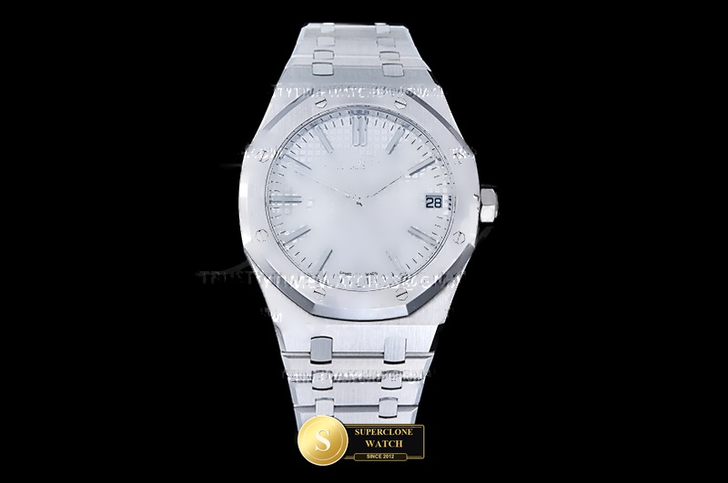 Audemars Piguet Ref. 15510 DDF - Case Profile & Crown Architecture (Photo 2 of 27)