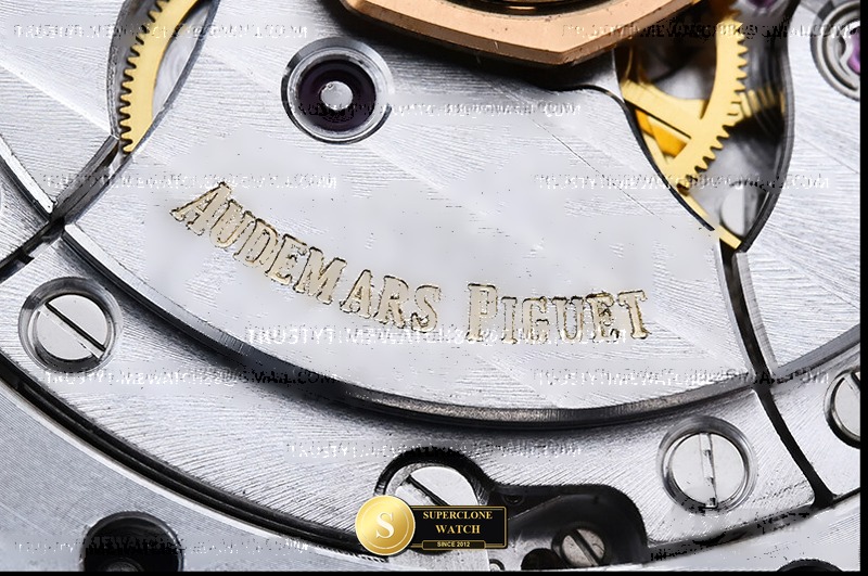 Audemars Piguet Ref. 15510 DDF - On-Wrist Presence & Case Thickness View (Photo 23 of 27)