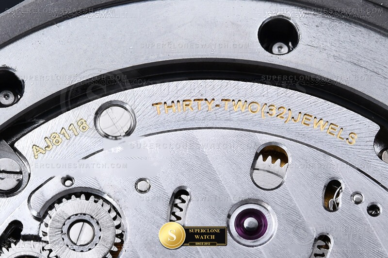 Audemars Piguet Ref. 15510 DDF - Crown Guard & Dial Lume Verification (Photo 24 of 27)