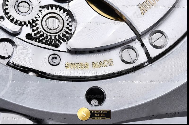 Audemars Piguet Ref. 15510 DDF - On-Wrist Presence & Case Thickness View (Photo 25 of 27)