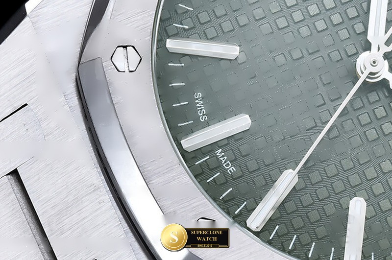 Audemars Piguet Ref. 15510 APSF - On-Wrist Presence & Case Thickness View (Photo 7 of 28)