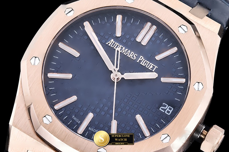 Audemars Piguet Ref. 15510 APSF - Lug-to-Lug & Rehaut Engraving View (Photo 5 of 27)