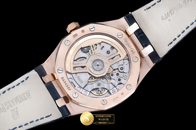 Audemars Piguet Ref. 15510 APSF - On-Wrist Presence & Case Thickness View (Photo 19 of 27)