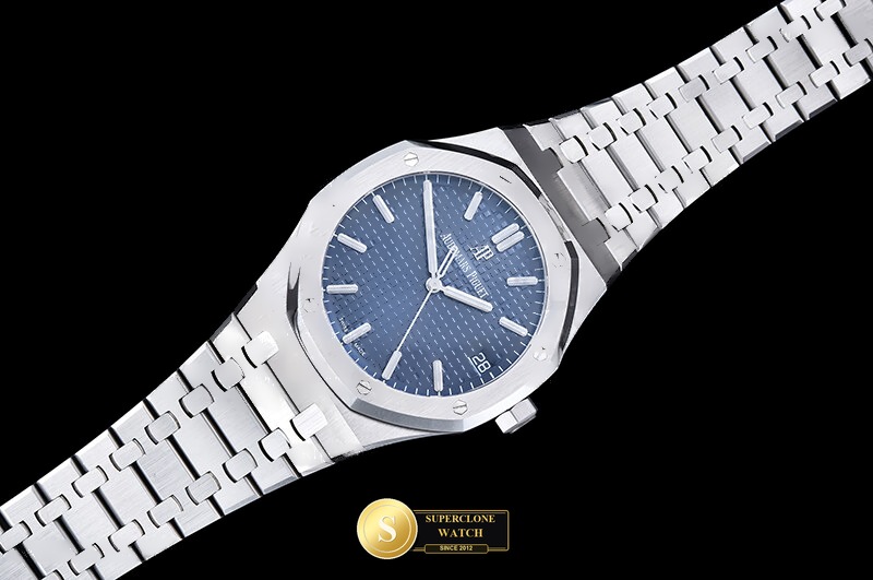 Audemars Piguet Ref. 15500 VSF - Exhibition Caseback & Cloned Calibre Movement (Photo 4 of 27)