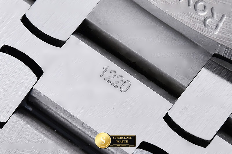 Audemars Piguet Ref. 15500 VSF - On-Wrist Presence & Case Thickness View (Photo 13 of 27)