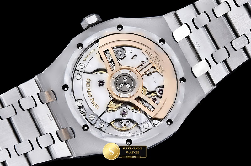 Audemars Piguet Ref. 15500 VSF - On-Wrist Presence & Case Thickness View (Photo 19 of 27)