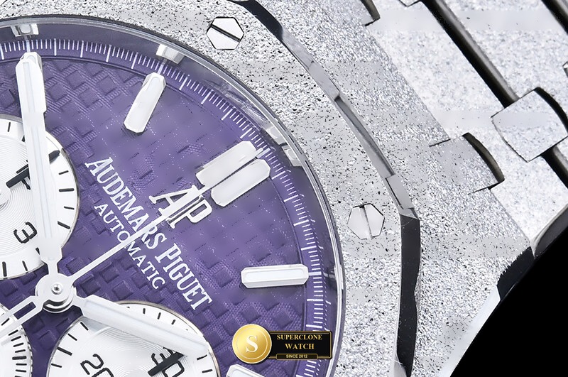Audemars Piguet Ref. AP0949B APSF - Lateral Bezel & Sapphire Crystal Profile (Photo 6 of 27)