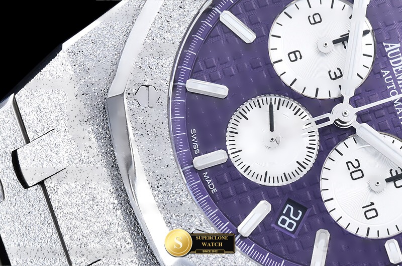 Audemars Piguet Ref. AP0949B APSF - On-Wrist Presence & Case Thickness View (Photo 7 of 27)
