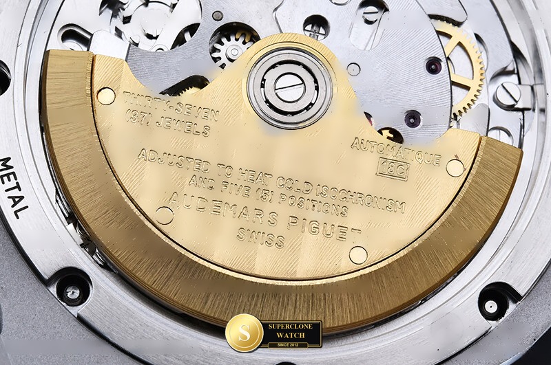 Audemars Piguet Ref. AP0949B APSF - On-Wrist Presence & Case Thickness View (Photo 23 of 27)
