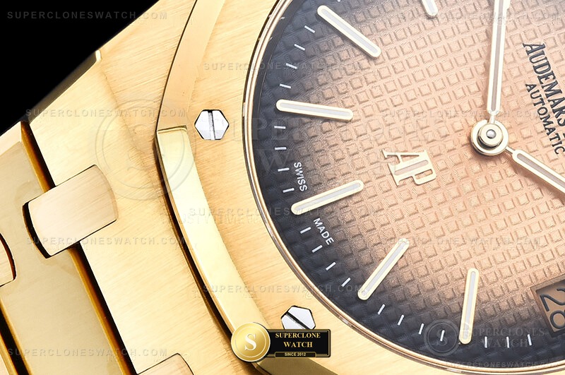 Audemars Piguet Ref. AP0951 ZF - On-Wrist Presence & Case Thickness View (Photo 7 of 28)