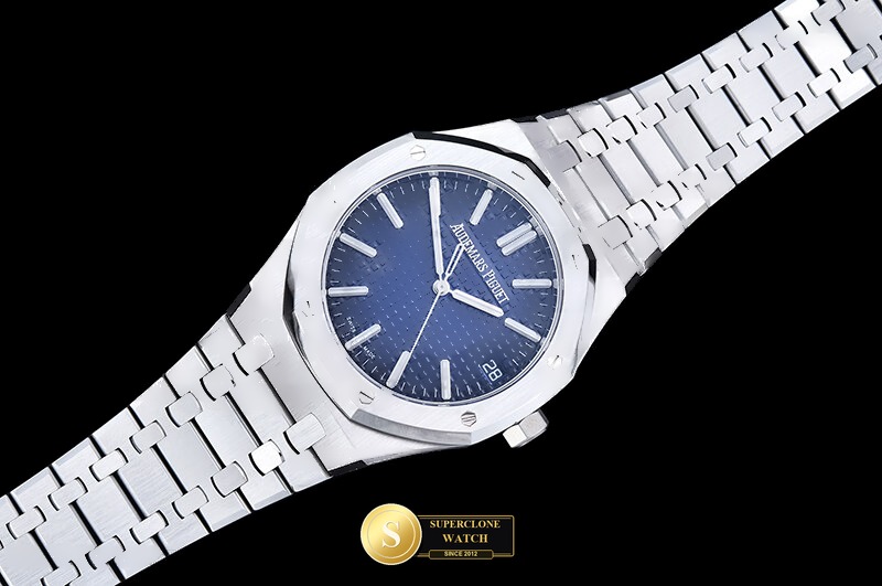 Audemars Piguet Ref. 15510 DDF - Exhibition Caseback & Cloned Calibre Movement (Photo 4 of 30)