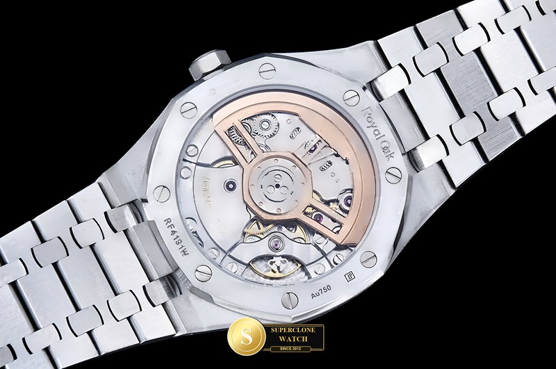 Audemars Piguet Ref. 15510 DDF - On-Wrist Presence & Case Thickness View (Photo 19 of 30)