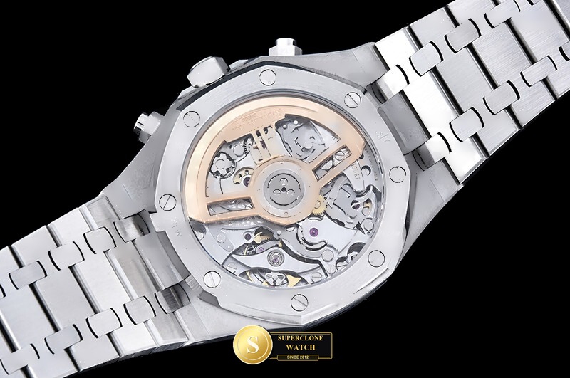 Audemars Piguet Ref. 26240 TOP - Crown Guard & Dial Lume Verification (Photo 18 of 26)