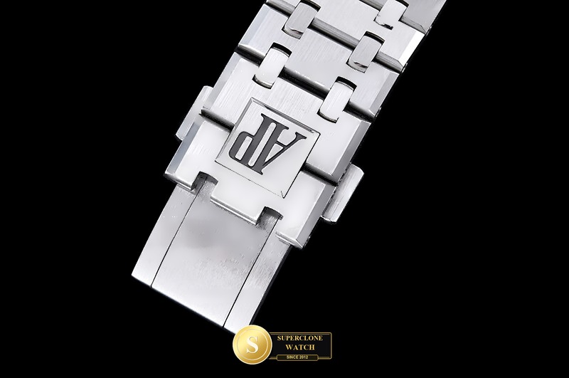 Audemars Piguet Ref. 26240 TOP - Crown Guard & Dial Lume Verification (Photo 10 of 26)