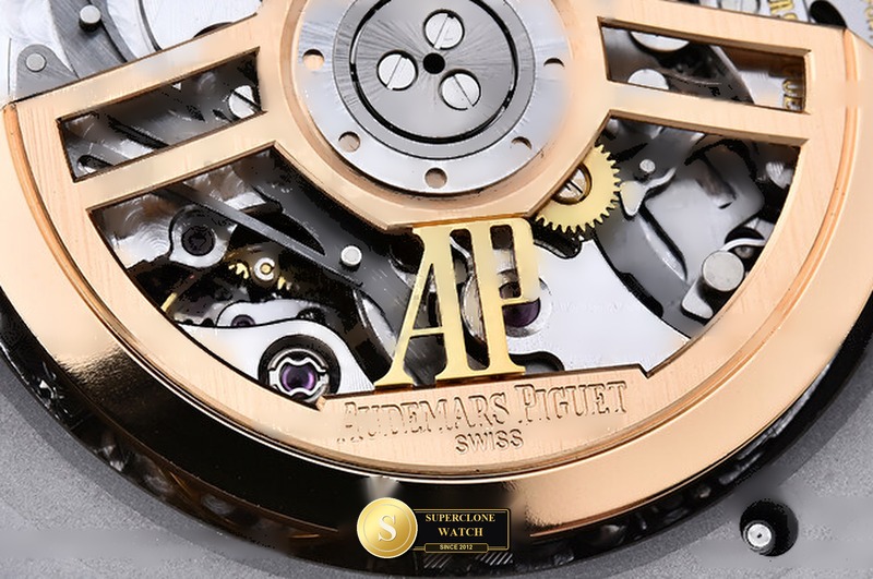 Audemars Piguet Ref. 26240 ZF - On-Wrist Presence & Case Thickness View (Photo 21 of 28)