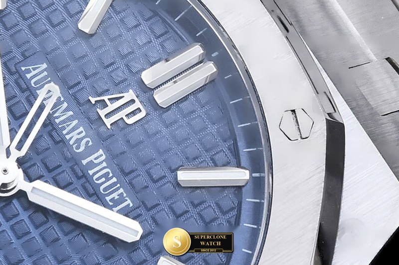 Audemars Piguet Ref. 15500 ZF - Lateral Bezel & Sapphire Crystal Profile (Photo 6 of 33)