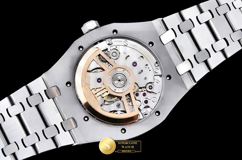 Audemars Piguet Ref. 15500 ZF - On-Wrist Presence & Case Thickness View (Photo 23 of 33)