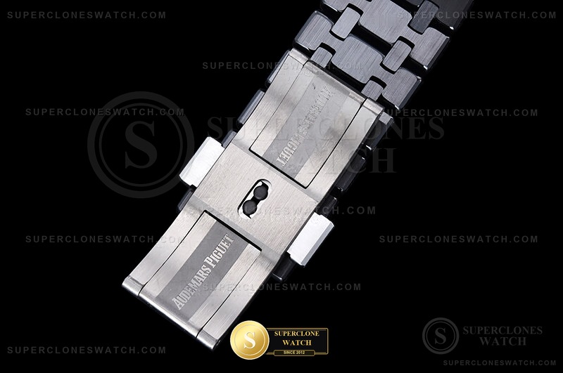 Audemars Piguet Ref. AP0963C THB - Crown Guard & Dial Lume Verification (Photo 12 of 24)