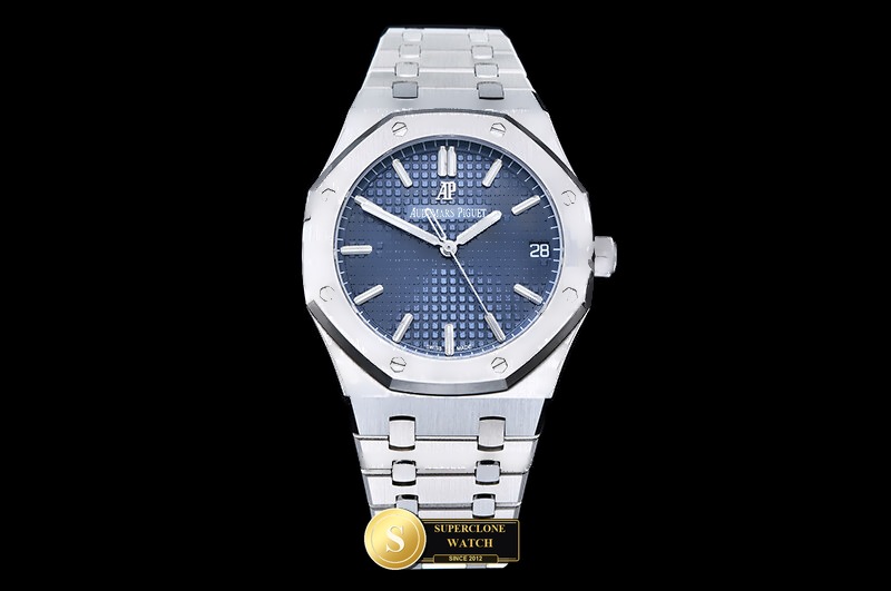 Audemars Piguet Ref. 15500 OCTA - Case Profile & Crown Architecture (Photo 2 of 29)