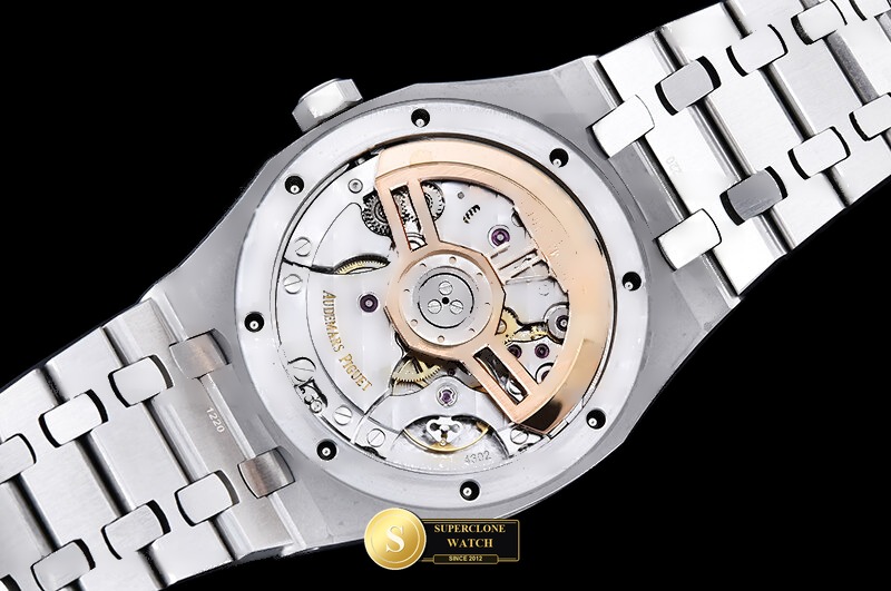 Audemars Piguet Ref. 15510 OCTA - Crown Guard & Dial Lume Verification (Photo 16 of 23)
