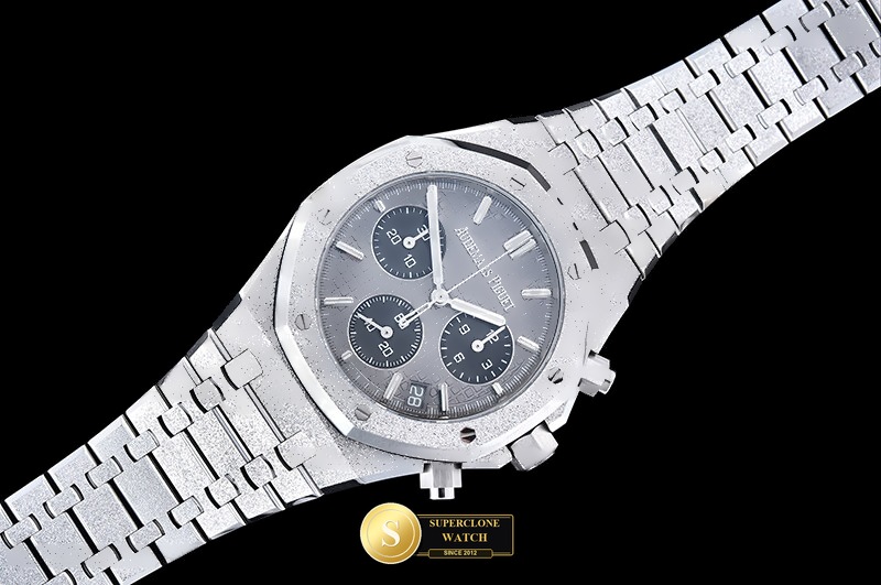 Audemars Piguet Ref. 26240 DDF - Exhibition Caseback & Cloned Calibre Movement (Photo 4 of 27)